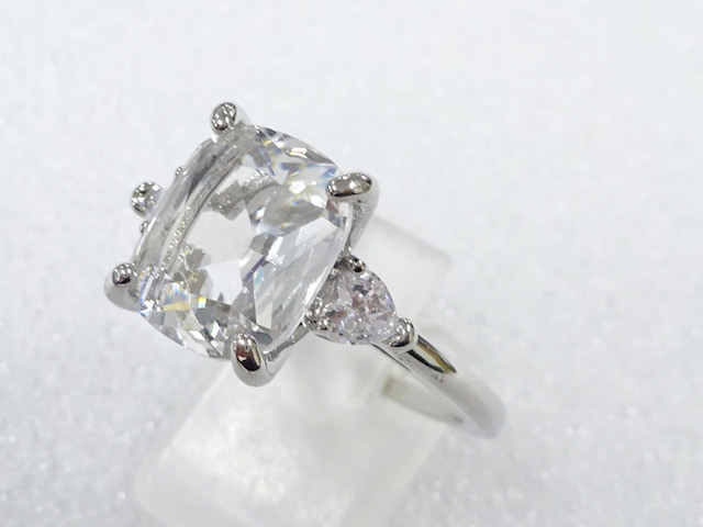 CRYSTAL FASHION RING / JP SIZE 24